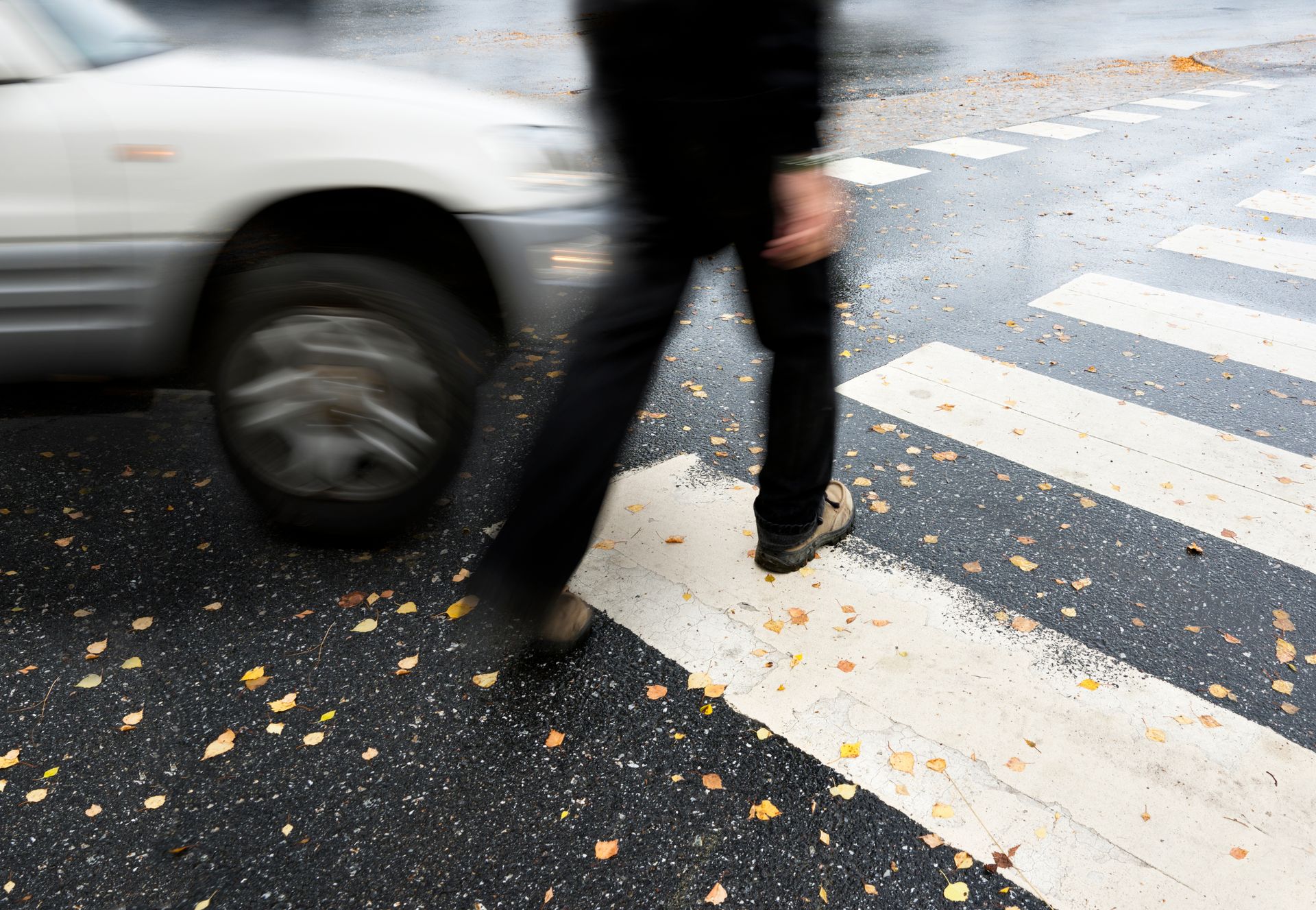 man walking in front of car as it turns what to do in a pedestrian car accident